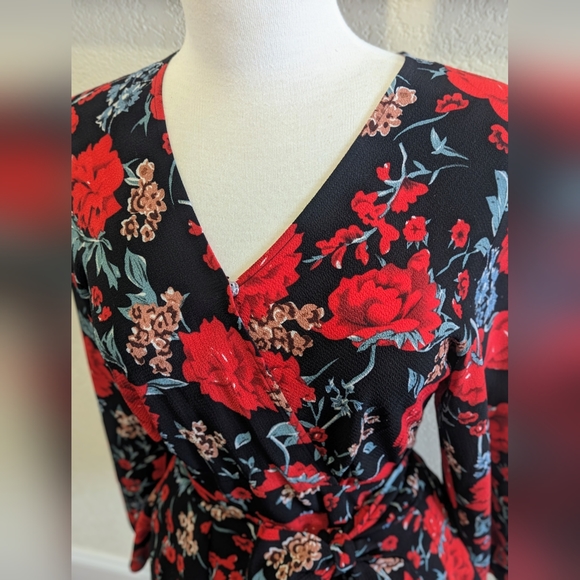 Red Floral Ruffle Romper - Picture 2 of 5
